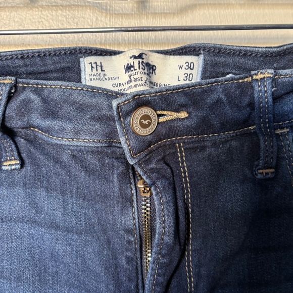 Hollister Jeggings - Picture 2 of 5